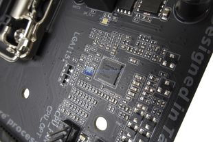 GIGABYTE Z370 AORUS Ultra Gaming 27